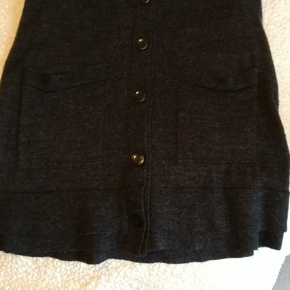 NWOT! LOFT Sweater Vest - Picture 4 of 5